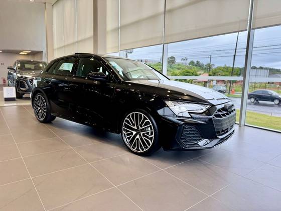AUDI A3 2.0 40 TFSI GASOLINA SPORTBACK PERFORMANCE BLACK S-TRONIC